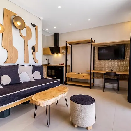 Thetis Apartamento *